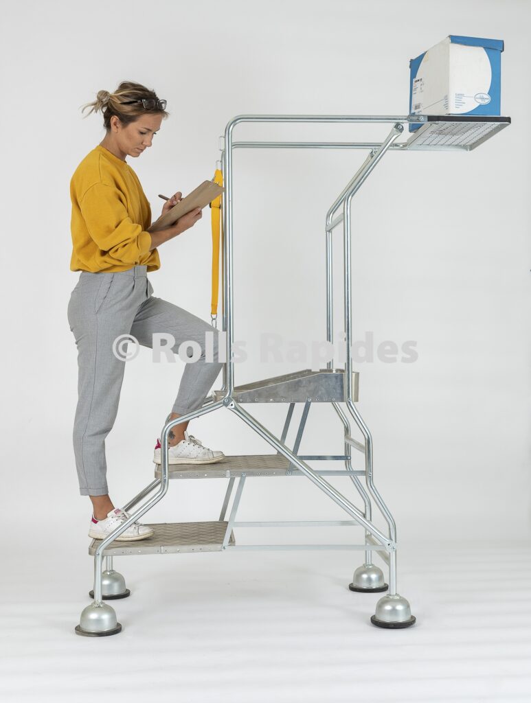 Plateforme 2 Marches 400 x 400 – Image 17