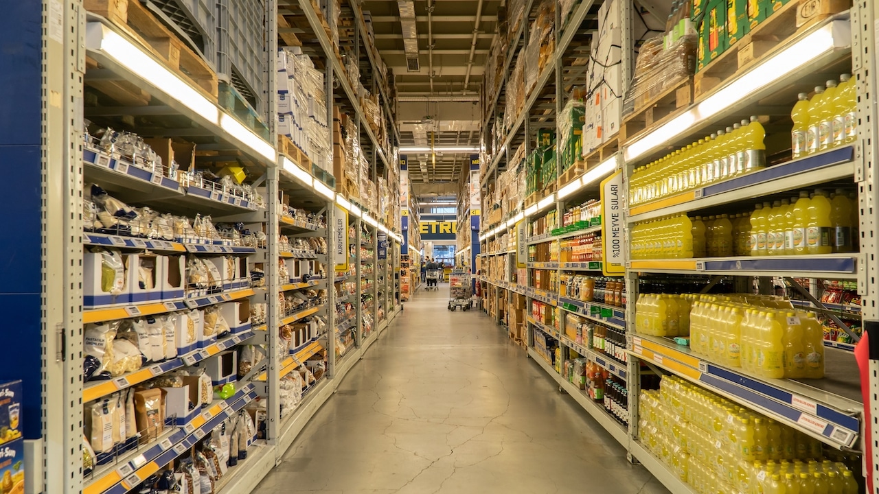 Comment la mise en rayon peut être utilisée pour maximiser la fidélité des clients